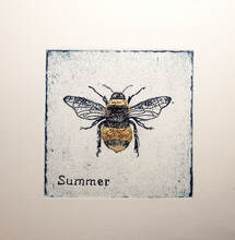 Collagraph artwork with gold detail of a bumble bee by artist Diane Young
